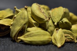 cardamom-3